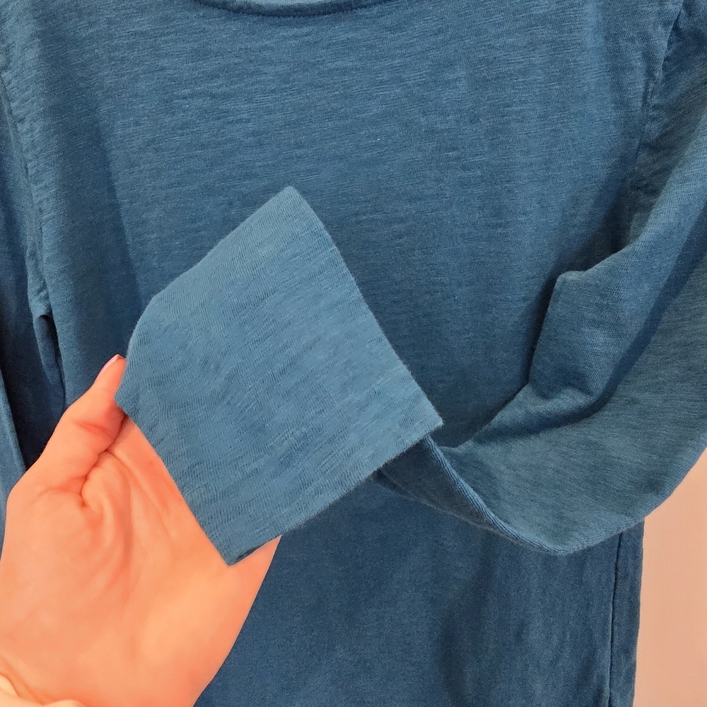 J. Crew Long Sleeve Artist Tee - Warm Mineral Tuquoise Size Medium - Picture 5 of 7